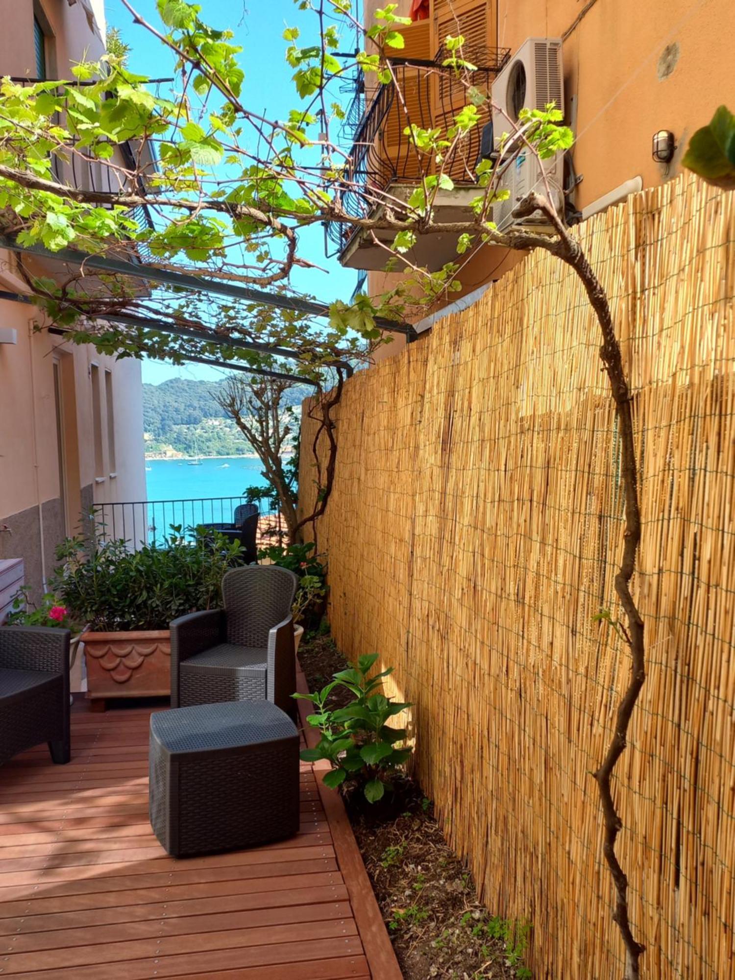Casa Vacanze Ibiscus Porto Venere Dış mekan fotoğraf